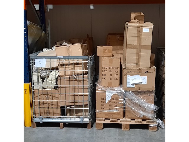 Partij diverse beeldjes, o.a cherished teddy's - afbeelding 3 van  17