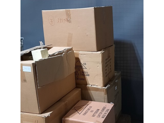 Partij diverse beeldjes, o.a cherished teddy's - afbeelding 5 van  17