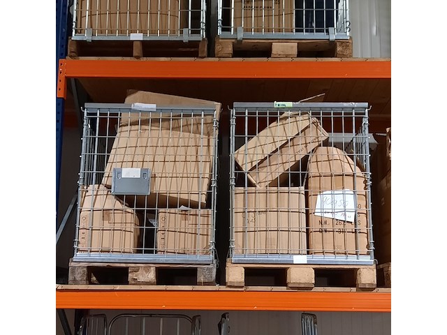 Partij diverse beeldjes, o.a cherished teddy's - afbeelding 3 van  8