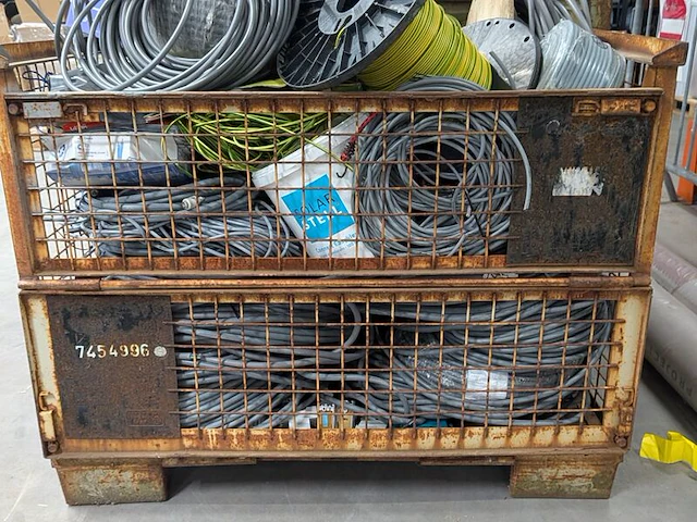 Partij diverse bekabeling - afbeelding 10 van  10