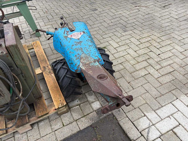 Partij diverse benzinemotor en zagen - afbeelding 8 van  16