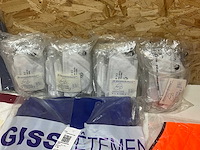 Partij diverse beschermingsmiddelen (129x) - afbeelding 14 van  16