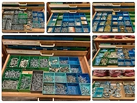 Partij diverse bevestigingmaterialen