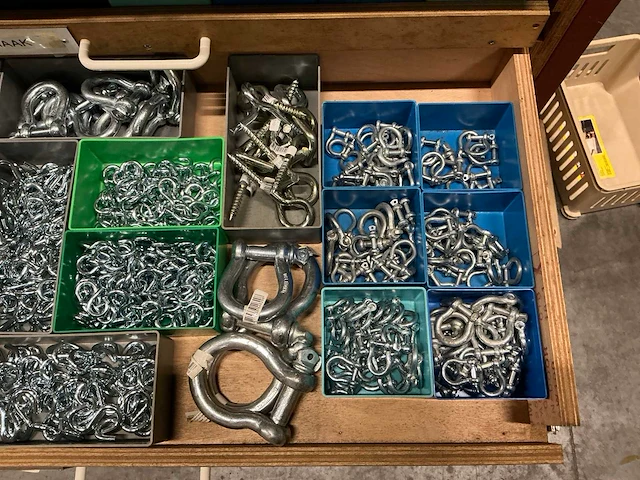 Partij diverse bevestigingmaterialen - afbeelding 19 van  27