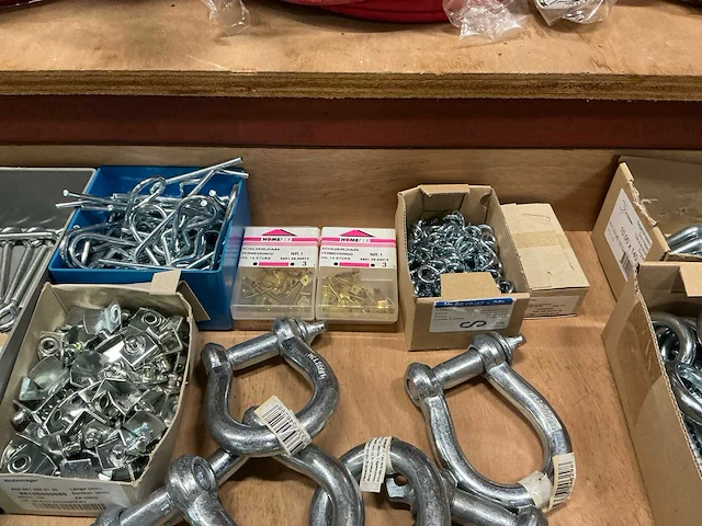 Partij diverse bevestigingmaterialen - afbeelding 23 van  27