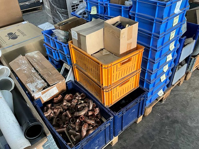 Partij diverse bevestigingsmateriaal - afbeelding 2 van  5