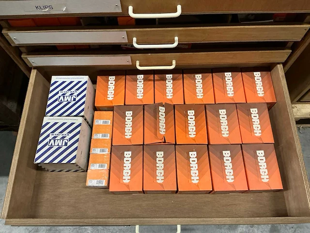 Partij diverse bevestigingsmaterialen (293 verpakkingen) - afbeelding 11 van  15