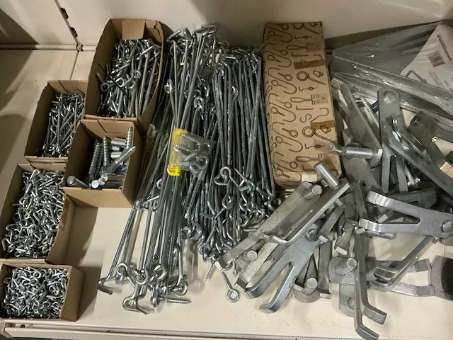 Partij diverse bevestigingsmaterialen (910x) - afbeelding 3 van  12
