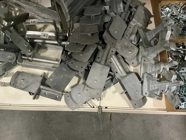 Partij diverse bevestigingsmaterialen (910x) - afbeelding 11 van  12