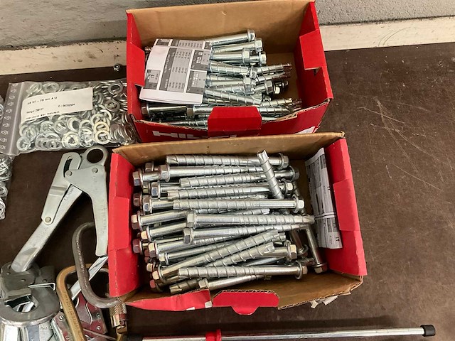 Partij diverse bevestigingsmaterialen en diversen - afbeelding 2 van  11