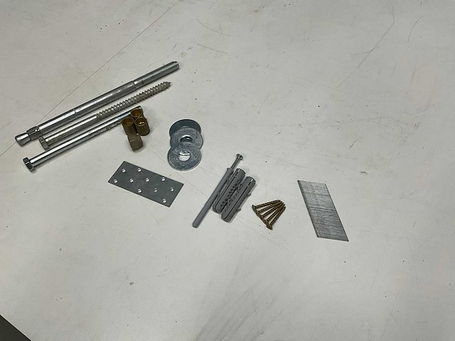 Partij diverse bevestigingsmaterialen - afbeelding 1 van  2