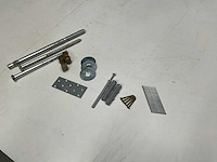 Partij diverse bevestigingsmaterialen - afbeelding 1 van  2