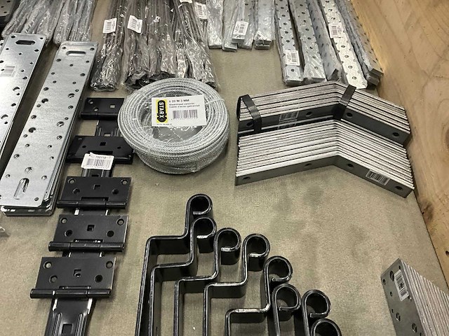 Partij diverse bevestigingsmaterialen - afbeelding 4 van  9