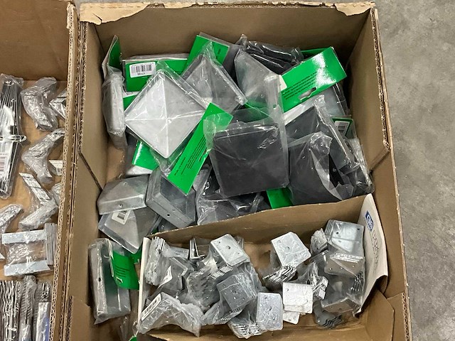 Partij diverse bevestigingsmaterialen - afbeelding 5 van  14