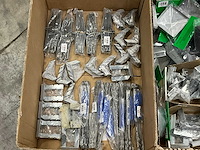 Partij diverse bevestigingsmaterialen - afbeelding 6 van  14