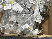 Partij diverse bevestigingsmaterialen - afbeelding 12 van  14