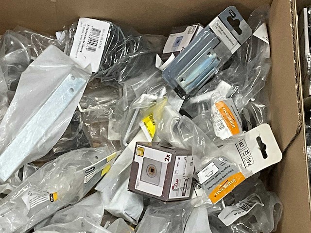 Partij diverse bevestigingsmaterialen - afbeelding 14 van  14