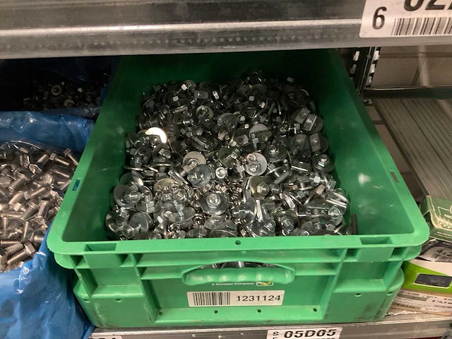 Partij diverse bevestigingsmaterialen - afbeelding 6 van  9