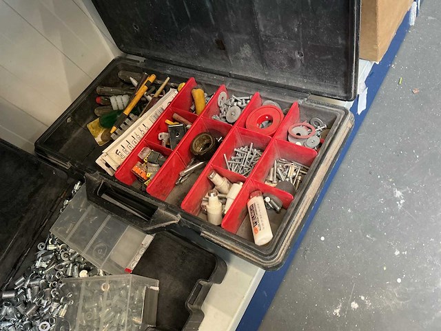 Partij diverse bevestigingsmaterialen - afbeelding 3 van  5