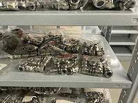 Partij diverse bevestigingsmaterialen - afbeelding 6 van  30