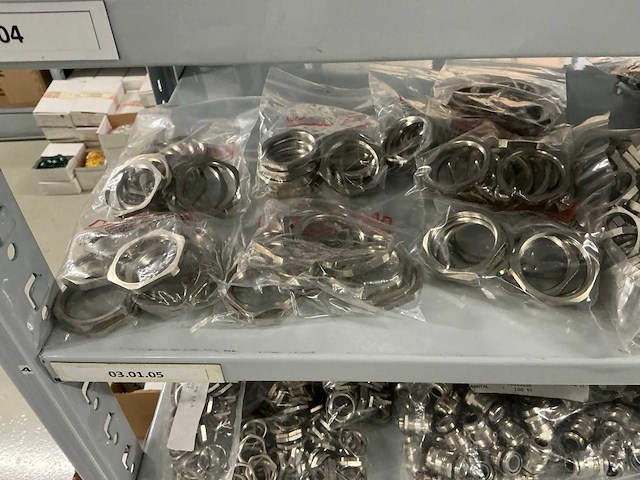 Partij diverse bevestigingsmaterialen - afbeelding 10 van  30