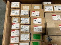 Partij diverse bevestigingsmaterialen - afbeelding 20 van  34