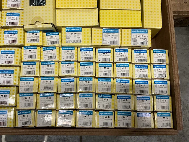 Partij diverse bevestigingsmaterialen - afbeelding 3 van  34