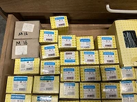 Partij diverse bevestigingsmaterialen - afbeelding 25 van  34