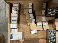Partij diverse bevestigingsmaterialen - afbeelding 8 van  21