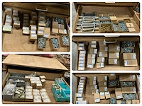 Partij diverse bevestigingsmaterialen
