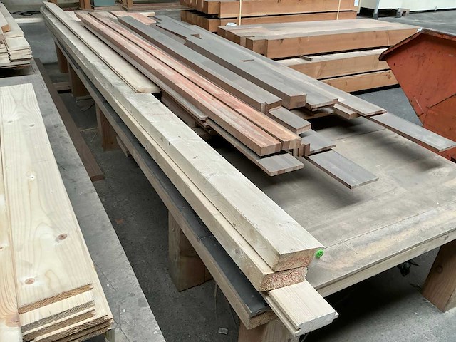 Partij diverse bewerkt hout - afbeelding 3 van  7