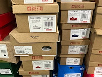 Partij diverse big star/adidas/lacoste/camp kids sneakers (50x) - afbeelding 13 van  18