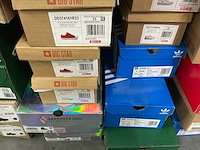 Partij diverse big star/adidas/lacoste/camp kids sneakers (50x) - afbeelding 14 van  18