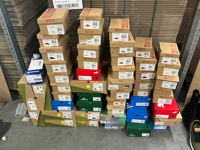 Partij diverse big star/adidas/lacoste/camp kids sneakers (50x) - afbeelding 5 van  18