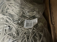 Partij diverse bloemenhoezen/prijslabels/elastieken/etc - afbeelding 7 van  12