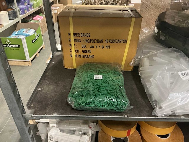 Partij diverse bloemisterij artikelen - afbeelding 11 van  20