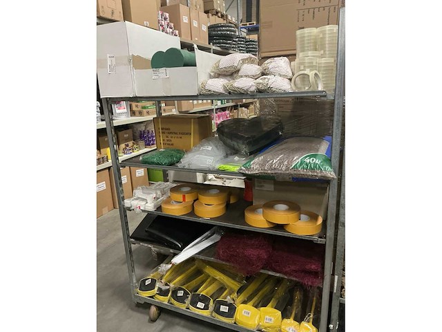 Partij diverse bloemisterij artikelen - afbeelding 2 van  20