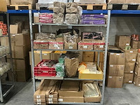 Partij diverse bloemisterij artikelen - afbeelding 1 van  21