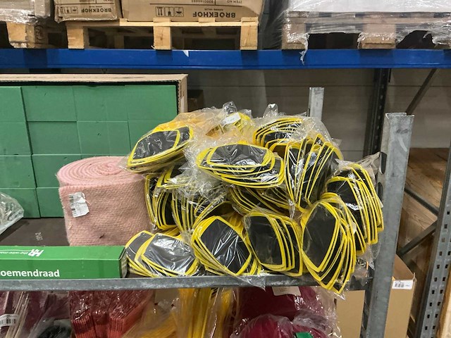 Partij diverse bloemisterij artikelen - afbeelding 3 van  12