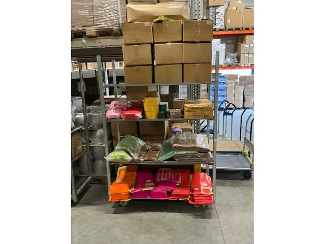 Partij diverse bloemisterij artikelen - afbeelding 6 van  13