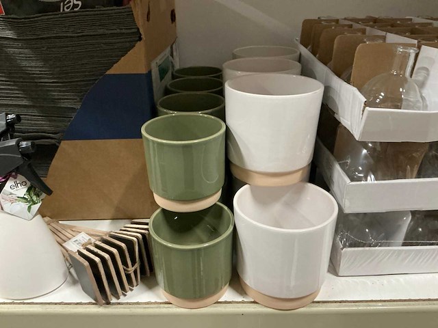 Partij diverse bloemisterij artikelen - afbeelding 2 van  10