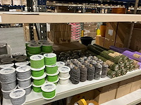 Partij diverse bloemisterij benodigdheden (110x) - afbeelding 1 van  9