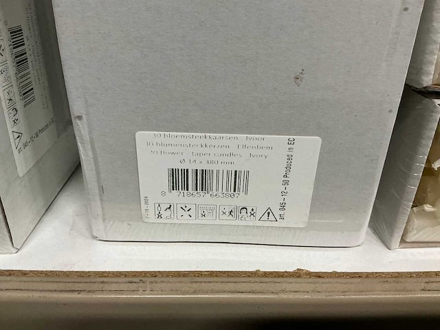 Partij diverse bloemsteekkaarsen (2320x) - afbeelding 5 van  7