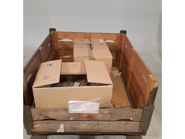 Partij diverse bolzen - afbeelding 1 van  6