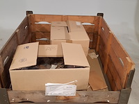 Partij diverse bolzen - afbeelding 1 van  6