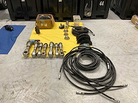 Partij diverse bootonderdelen - afbeelding 1 van  7