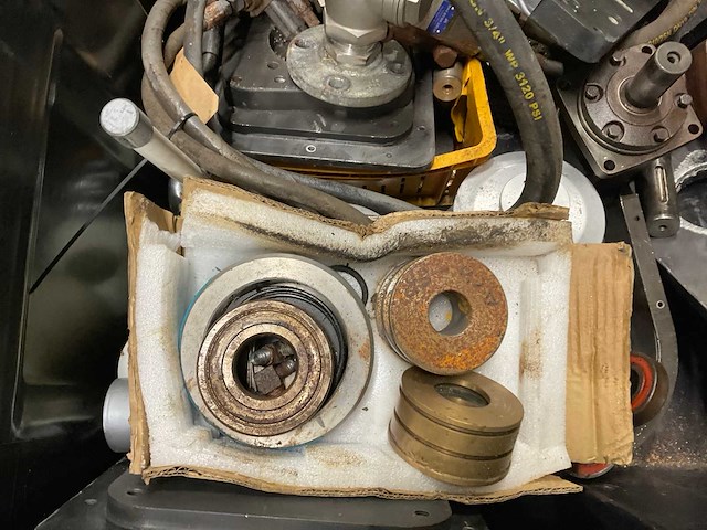 Partij diverse bootonderdelen - afbeelding 5 van  7