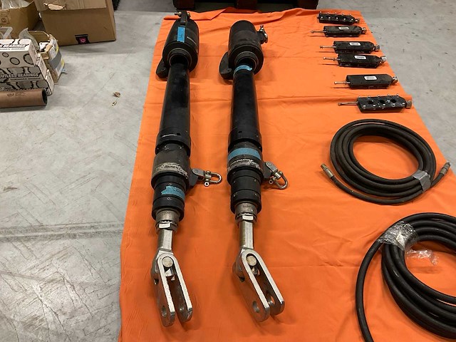 Partij diverse bootonderdelen - afbeelding 3 van  9