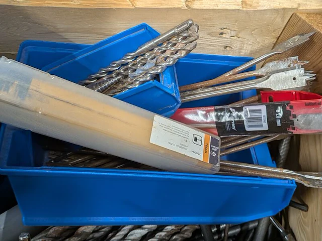 Partij diverse boren, in houten kist - afbeelding 4 van  5