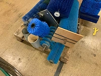 Partij diverse borstels - afbeelding 2 van  4